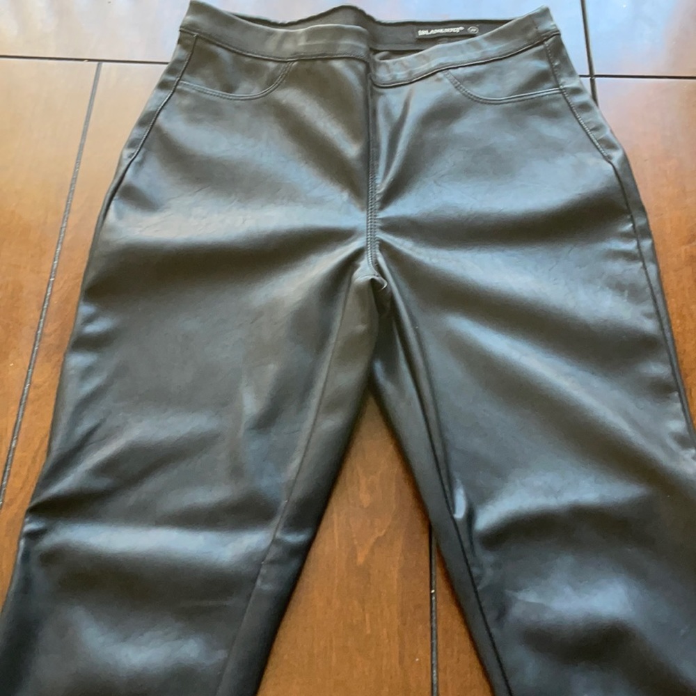 BlankNYC Black Leather Pants 🐈‍⬛